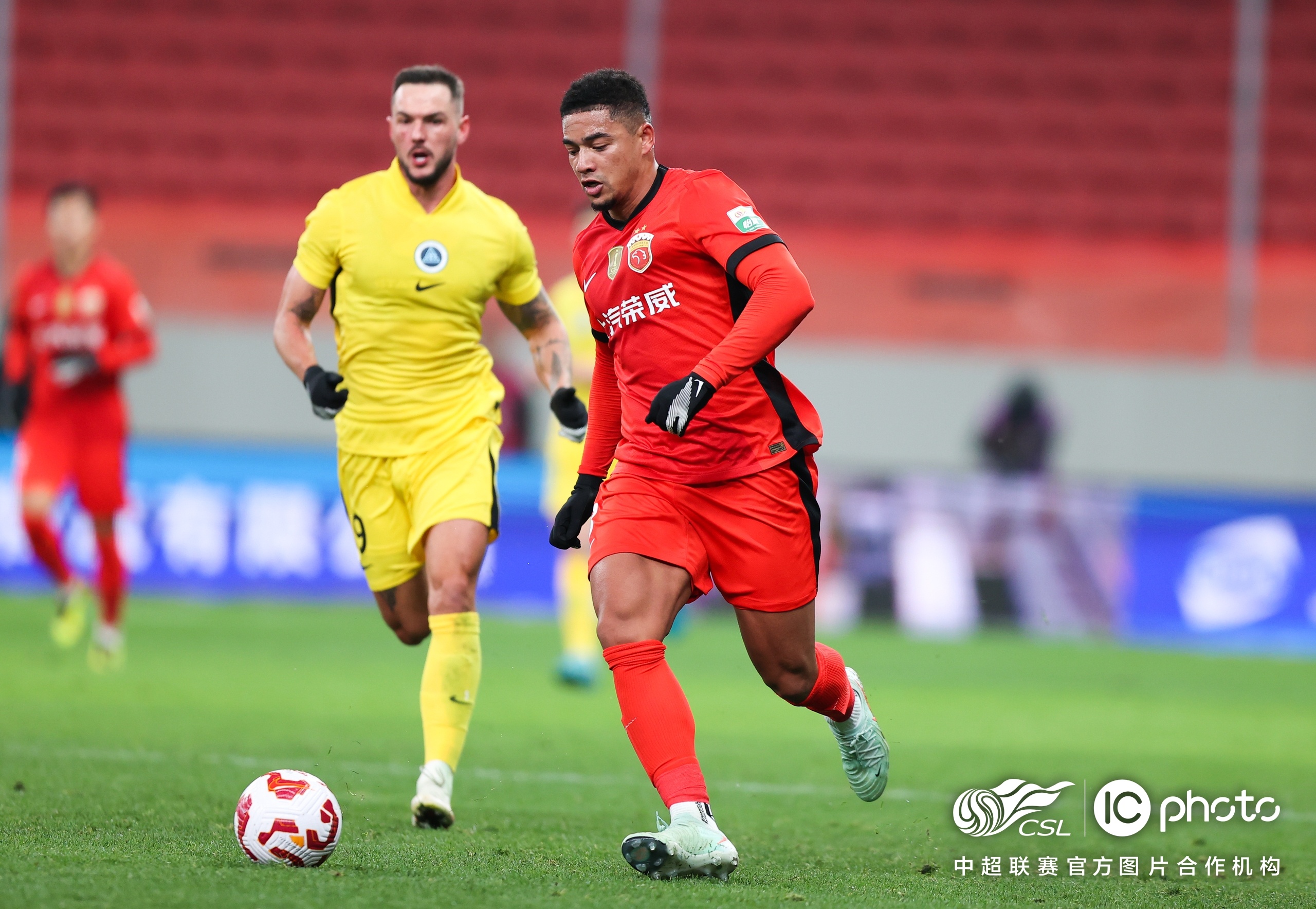 江南体育入口 -明日之子赫兹事件完整版