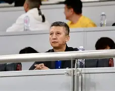 里程碑夜浙江队主帅复盘，社区盾加时末段刷纪录，态度坚定，身体对抗强度拉满的简单介绍