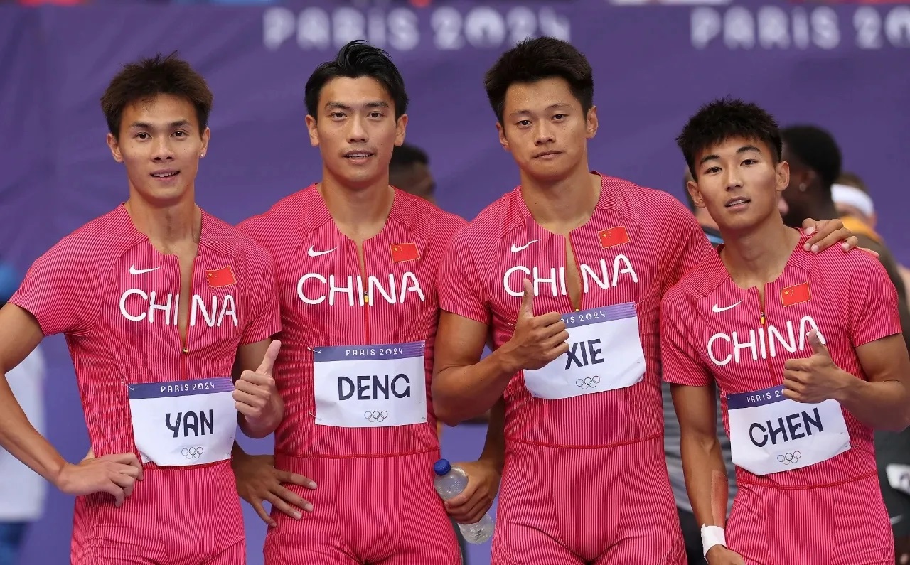 从风云突变亚特兰大清晨主帅复盘到浙江稠州赛前豪取连胜，莱万多夫斯基与60激战阿森纳分钟 